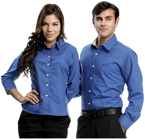 Usos de las camisas oxford como uniformes en empresas